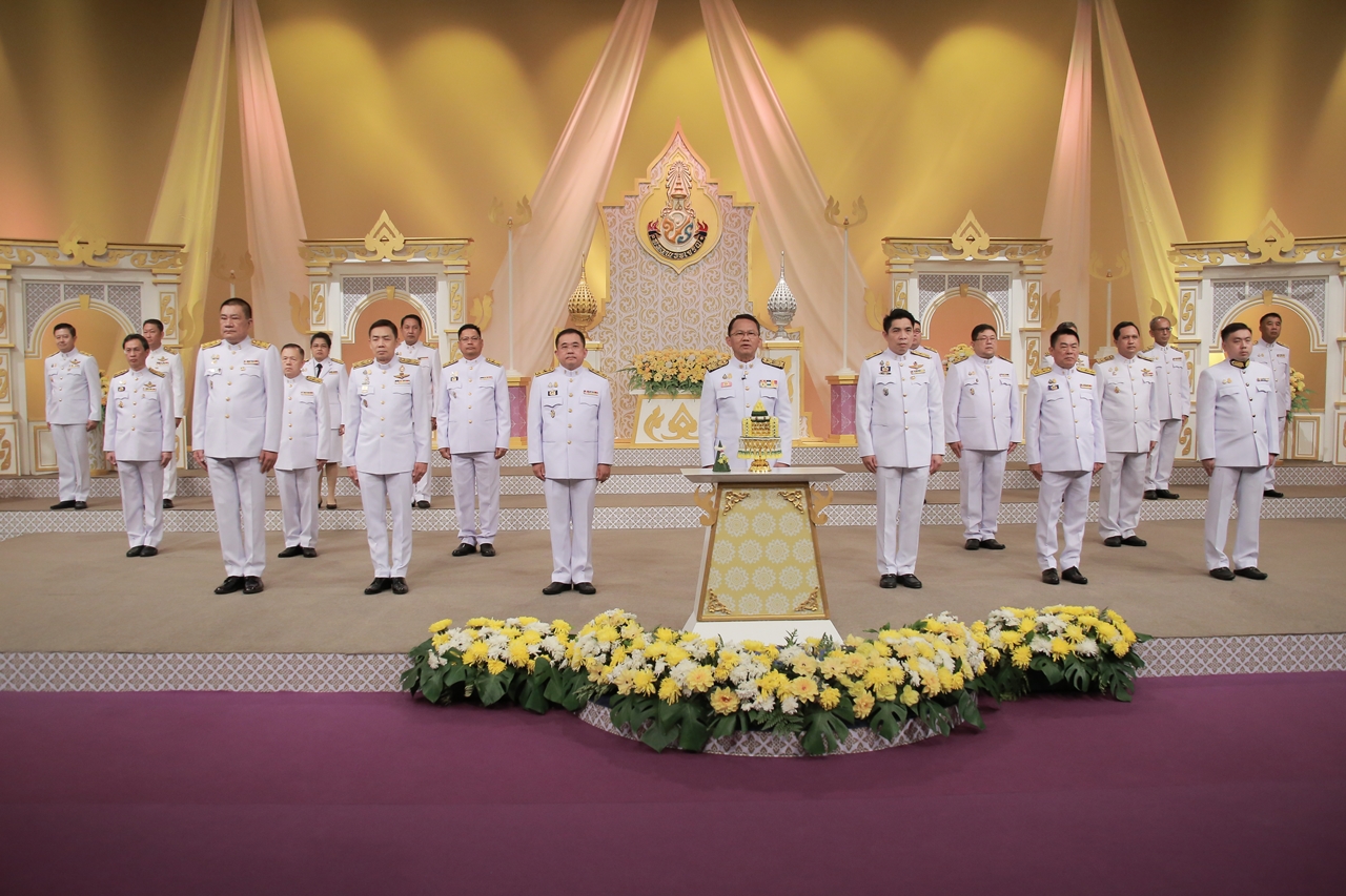 ﻿กรมบังคับคดีร่วมบันทึกเทปโทรทัศน์ถวายพระพรชัยมงคล พระบาทสมเด็จพระเจ้าอยู่หัว เนื่องในวันเฉลิมพระชนมพรรษา 28 กรกฎาคม 2563